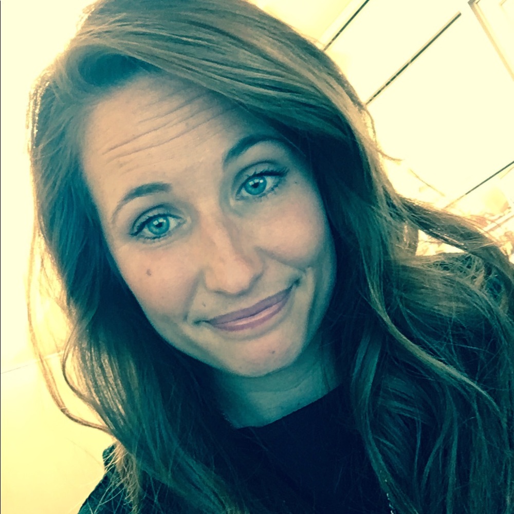 Meet your Posher, Katie